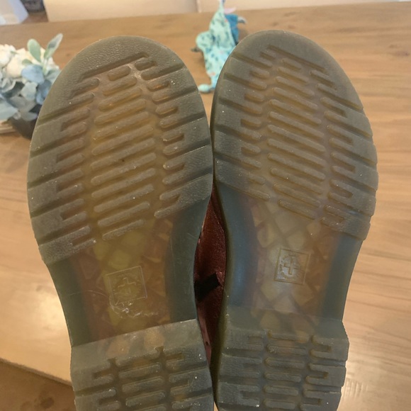 Girls Dr. Marten’s 1460 boots - Picture 3 of 5